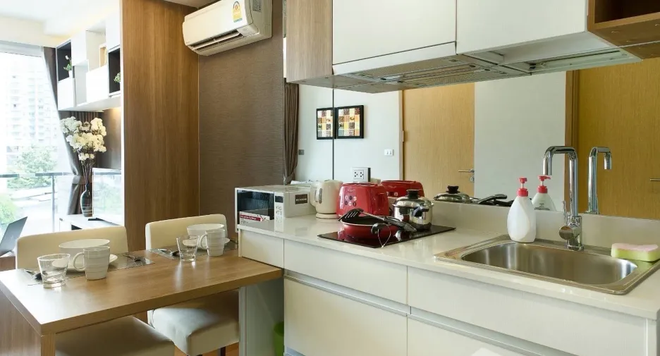 For sale 1 bed condo in Watthana, Bangkok