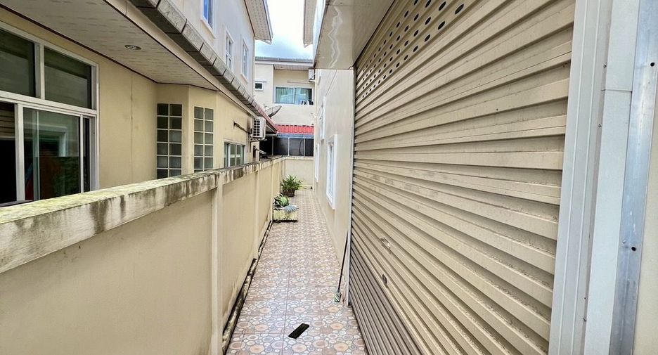 出售 3 卧室 商业空间 在 Hat Yai, Songkhla