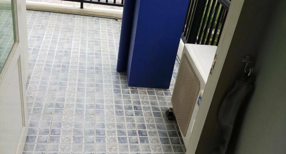 For sale 1 bed condo in Mueang Chon Buri, Chonburi