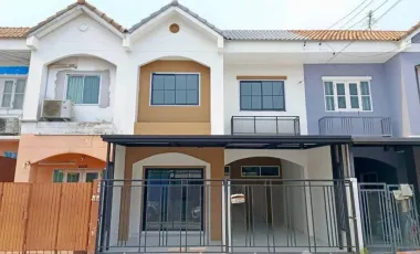 For sale 3 bedrooms townhouse in Bang Bua Thong, Nonthaburi