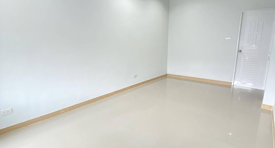 For sale 2 ベッドルーム townhouse in Hat Yai, Songkhla