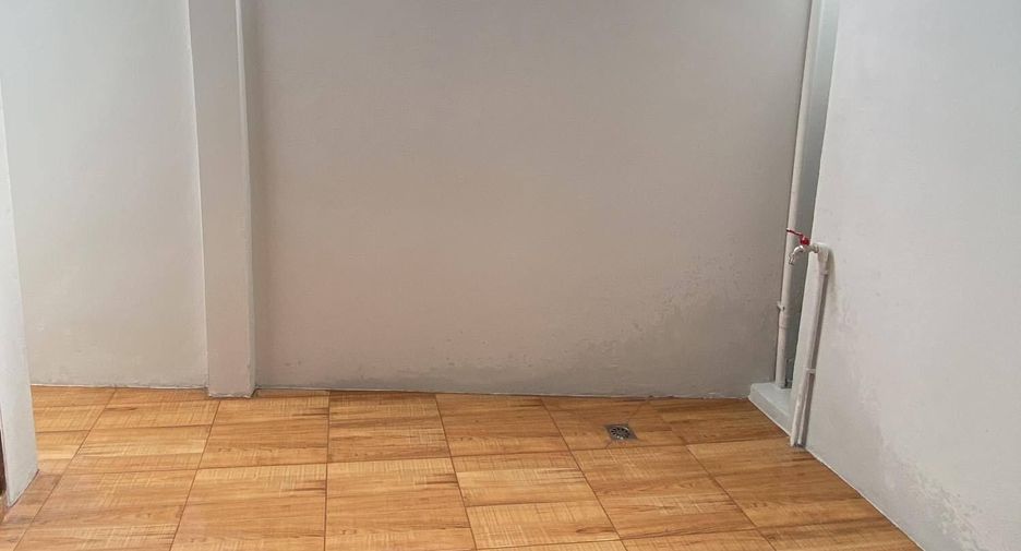 For sale 2 ベッドルーム townhouse in Hat Yai, Songkhla