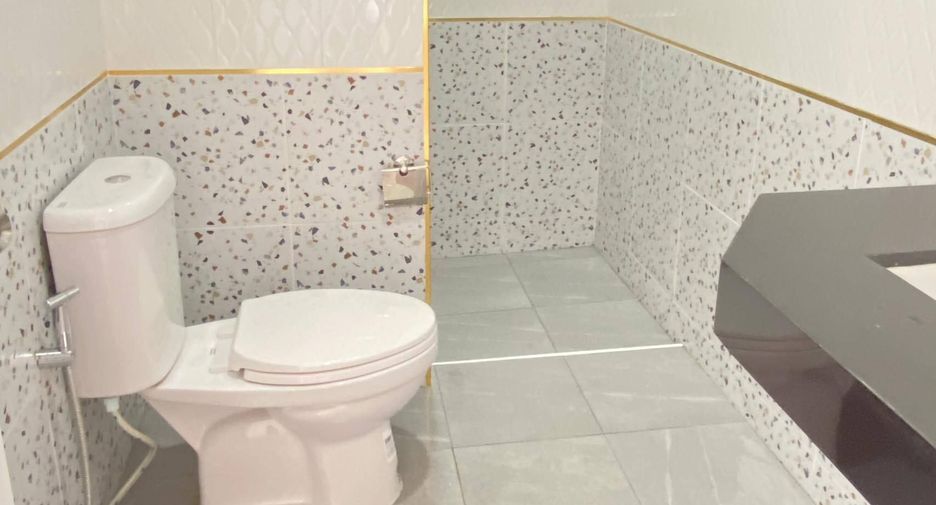 For sale 2 ベッドルーム townhouse in Hat Yai, Songkhla