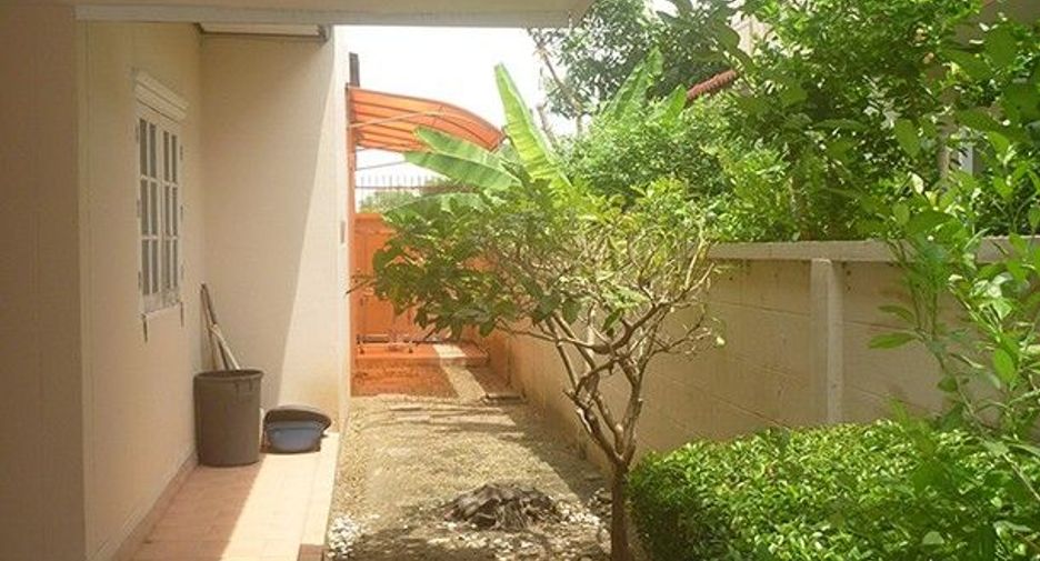 Casa en venta de 3 habitaciones en Thanyaburi, Pathum Thani