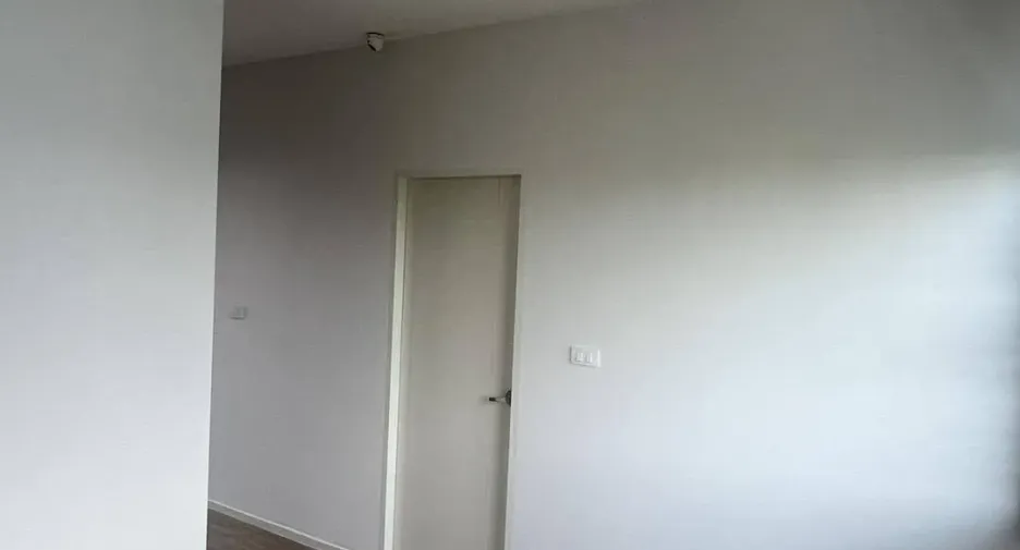 Casa adosada en venta de 3 habitaciones en Bang Kruai, Nonthaburi