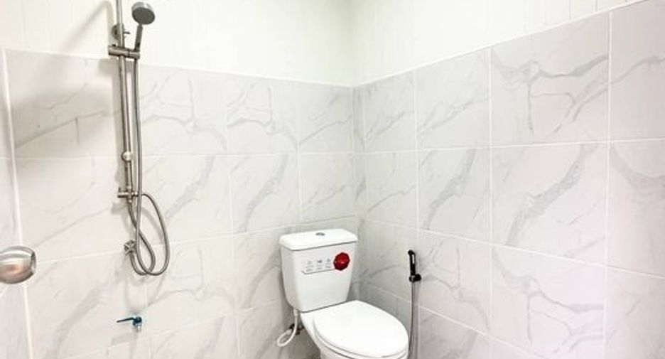 Продажа 3 спальни таунхаус в Bang Bua Thong, Нонтабури