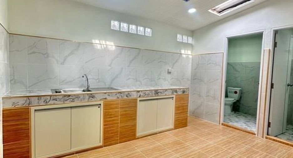 Продажа 3 спальни таунхаус в Bang Bua Thong, Нонтабури