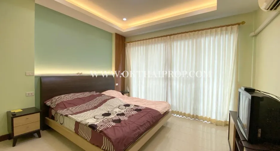 For sale 4 bedrooms townhouse in Bang Bua Thong, Nonthaburi