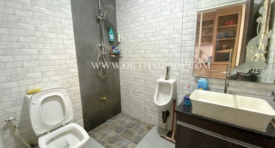 For sale 4 bedrooms townhouse in Bang Bua Thong, Nonthaburi
