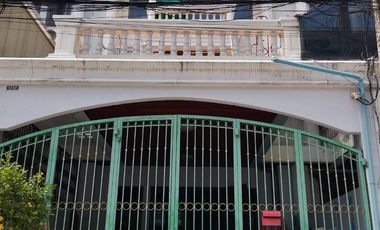 ขาย 5 ห้องนอน ทาวน์เฮ้าส์ ใน เมืองนนทบุรี, นนทบุรี