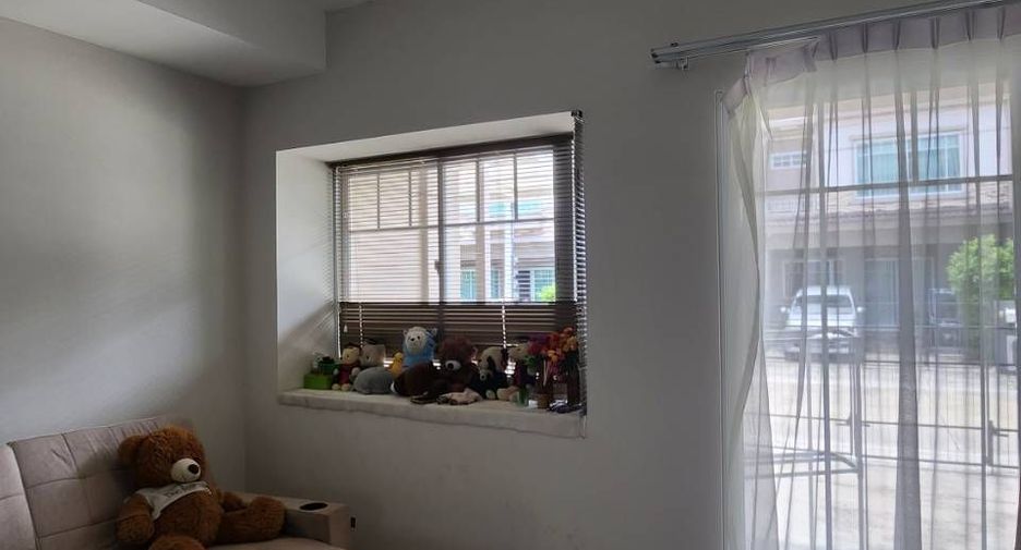 For sale 3 bedrooms townhouse in Bang Bua Thong, Nonthaburi