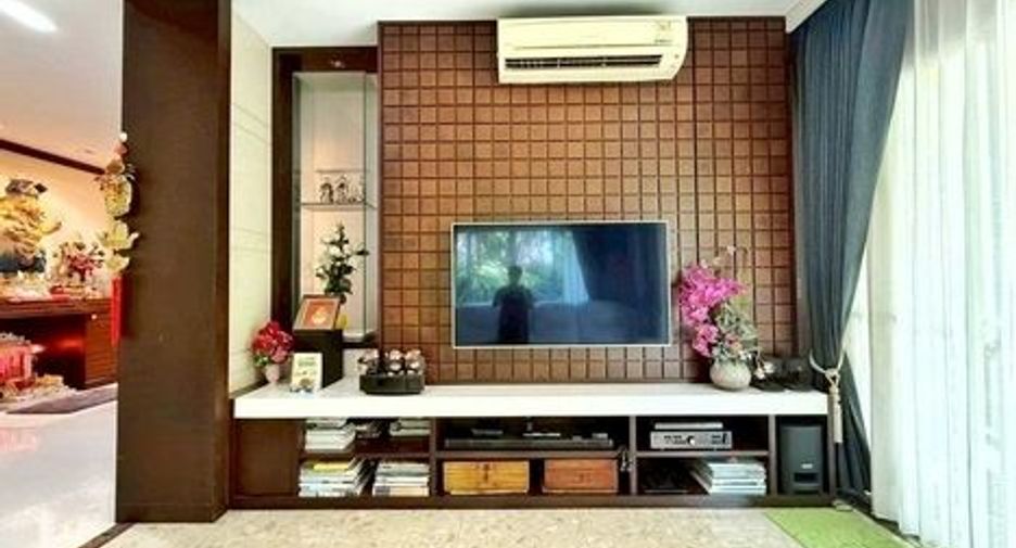 ขาย 4 ห้องนอน บ้านเดี่ยว ใน บางกรวย, นนทบุรี