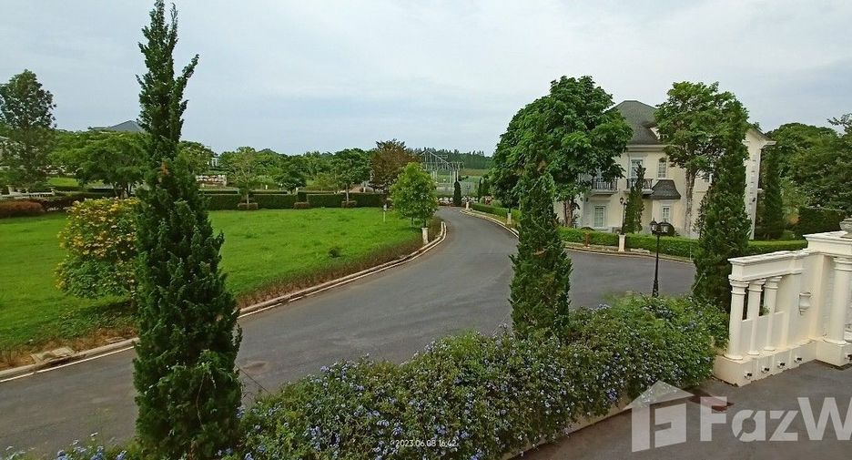 For sale 2 ベッドルーム townhouse in Pak Chong, Nakhon Ratchasima