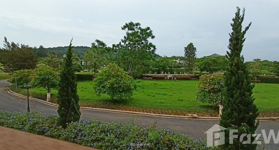 For sale 2 ベッドルーム townhouse in Pak Chong, Nakhon Ratchasima