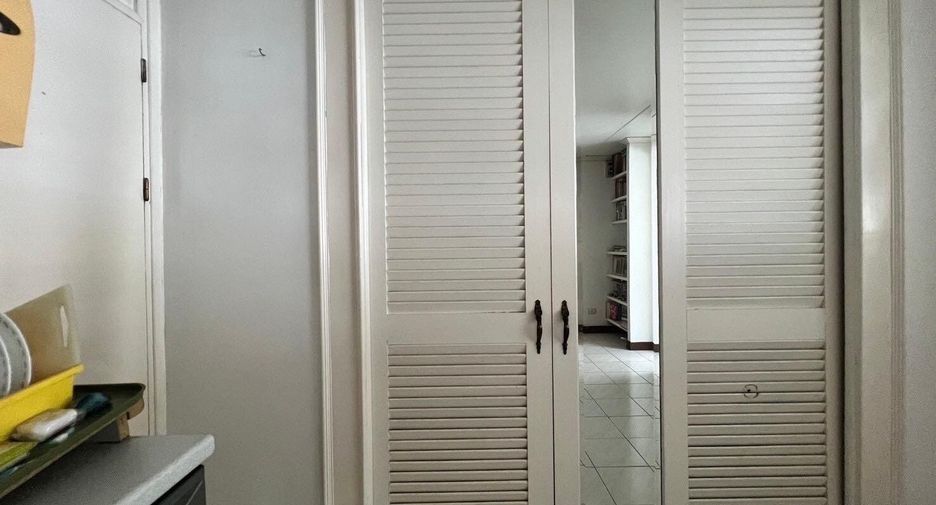 For sale 3 bedrooms condo in Pak Kret, Nonthaburi