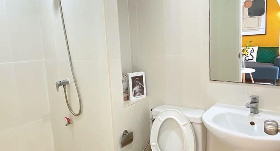 For sale studio condo in Mueang Nonthaburi, Nonthaburi