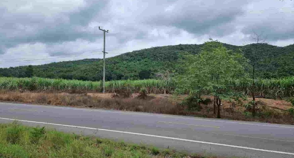 For sale land in Dan Chang, Suphan Buri