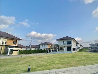 For sale 4 bedrooms house in Mueang Songkhla, Songkhla