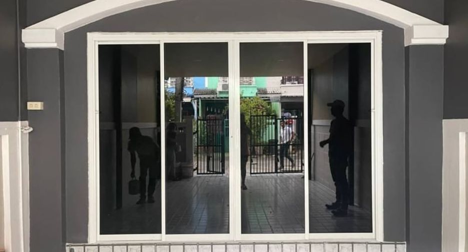 For sale 2 bedrooms townhouse in Bang Bua Thong, Nonthaburi