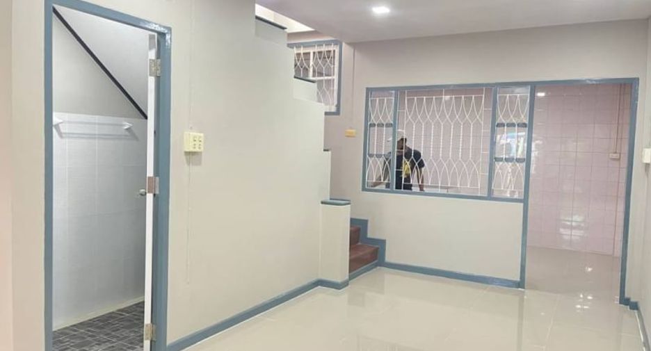 For sale 2 bedrooms townhouse in Bang Bua Thong, Nonthaburi