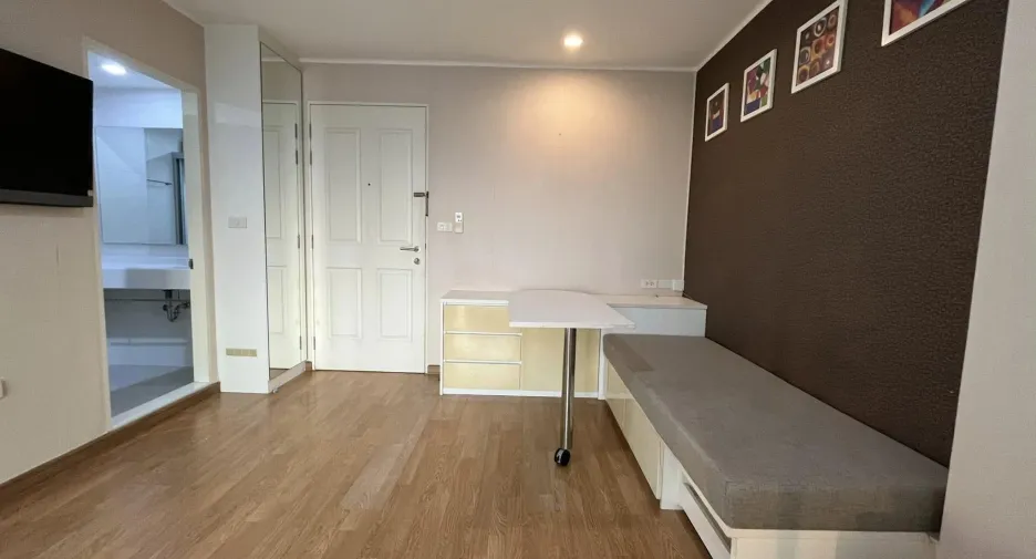 For sale and for rent 1 bed condo in Thanyaburi, Pathum Thani