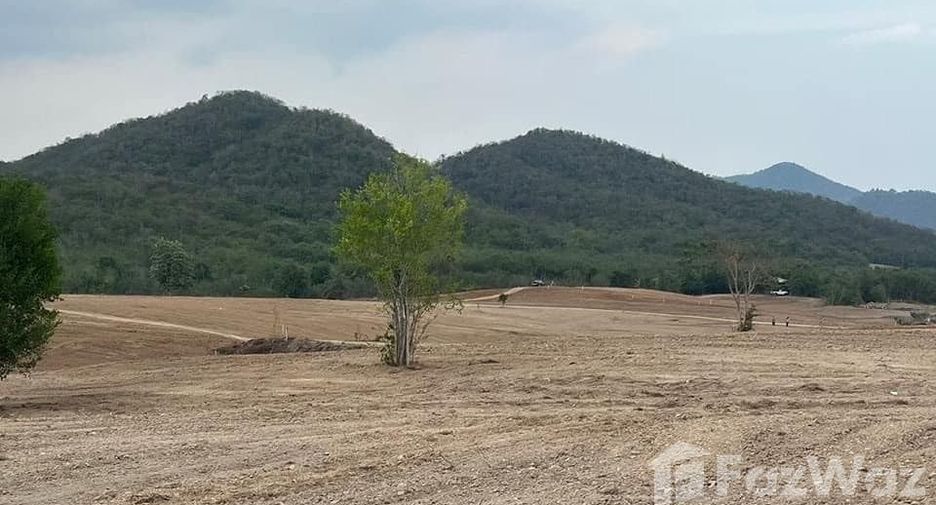 Продажа Участок в Tha Yang, Пхетбури