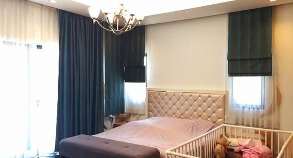 For sale 4 bedrooms house in Pak Kret, Nonthaburi