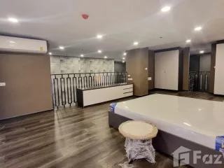 Wohnung zur Miete mit 3 Zimmer in Mueang Nonthaburi, Nonthaburi