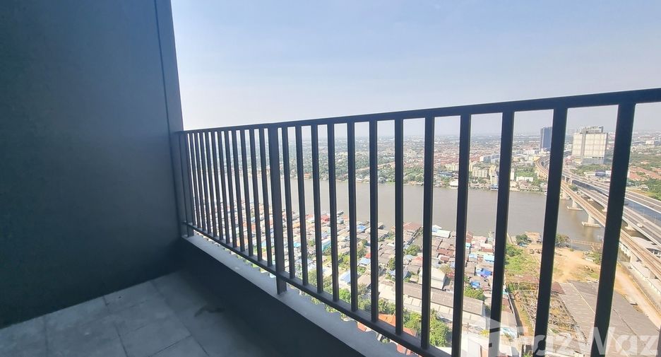 For rent 3 bedrooms condo in Mueang Nonthaburi, Nonthaburi