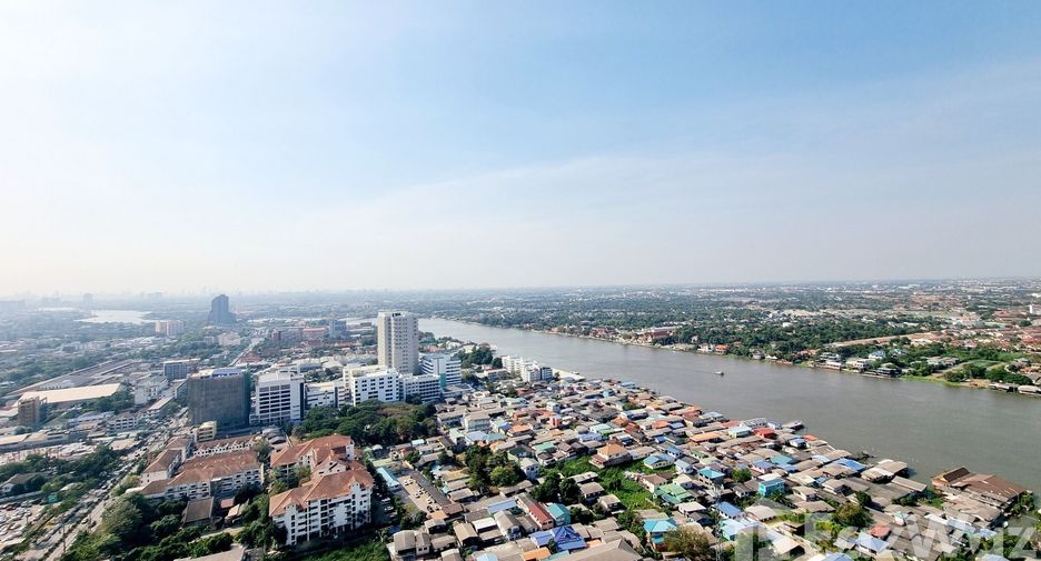 For rent 3 bedrooms condo in Mueang Nonthaburi, Nonthaburi