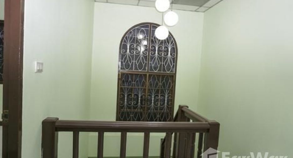 ขาย 2 ห้องนอน ทาวน์เฮ้าส์ ใน เมืองปทุมธานี, ปทุมธานี