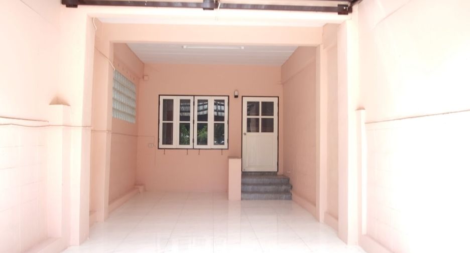 For sale 3 bedrooms townhouse in Bang Bua Thong, Nonthaburi
