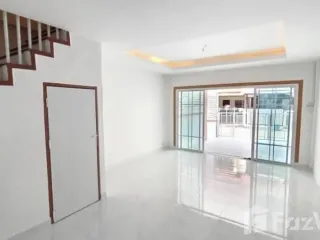 For sale 2 bedrooms townhouse in Sai Noi, Nonthaburi