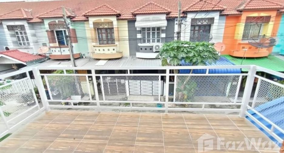 For sale 2 bedrooms townhouse in Sai Noi, Nonthaburi