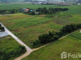 Продажа Участок в Ban Bueng, Чонбури