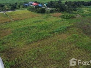 Продажа Участок в Ban Bueng, Чонбури