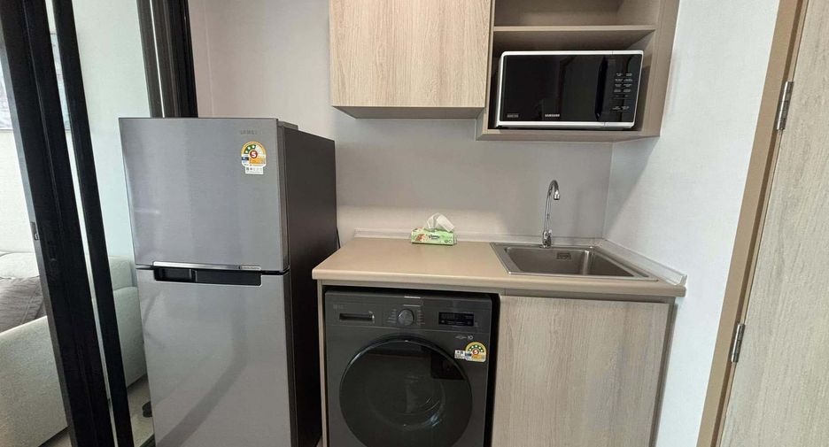 For rent 1 bed condo in Khlong Luang, Pathum Thani