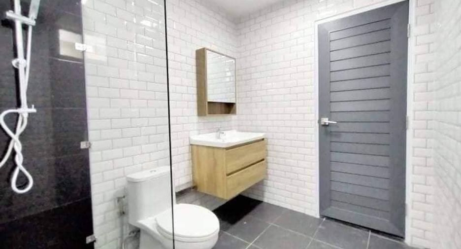 For sale 3 bedrooms house in Mueang Udon Thani, Udon Thani