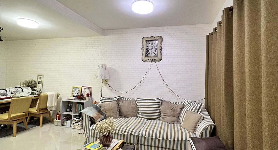 À vendre 3 chambres maison de ville à Bang Yai, Nonthaburi