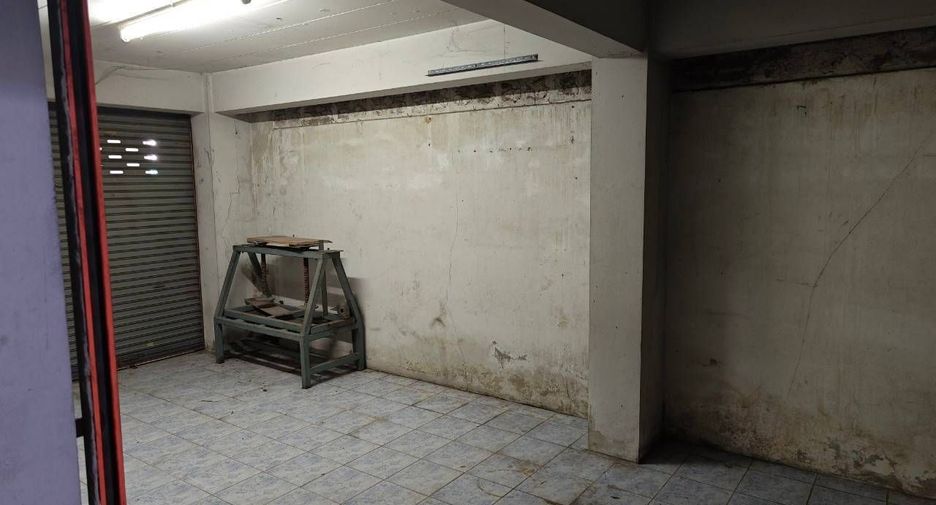 For sale retail Space in Lam Luk Ka, Pathum Thani