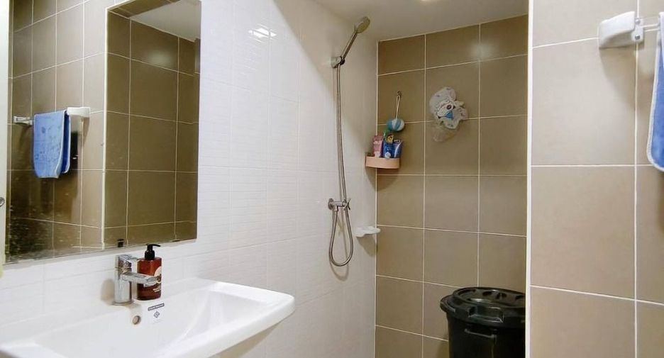 For sale 3 ベッドルーム townhouse in Mueang Nonthaburi, Nonthaburi