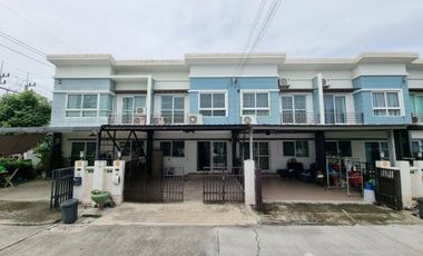 For sale 2 bedrooms townhouse in Lam Luk Ka, Pathum Thani