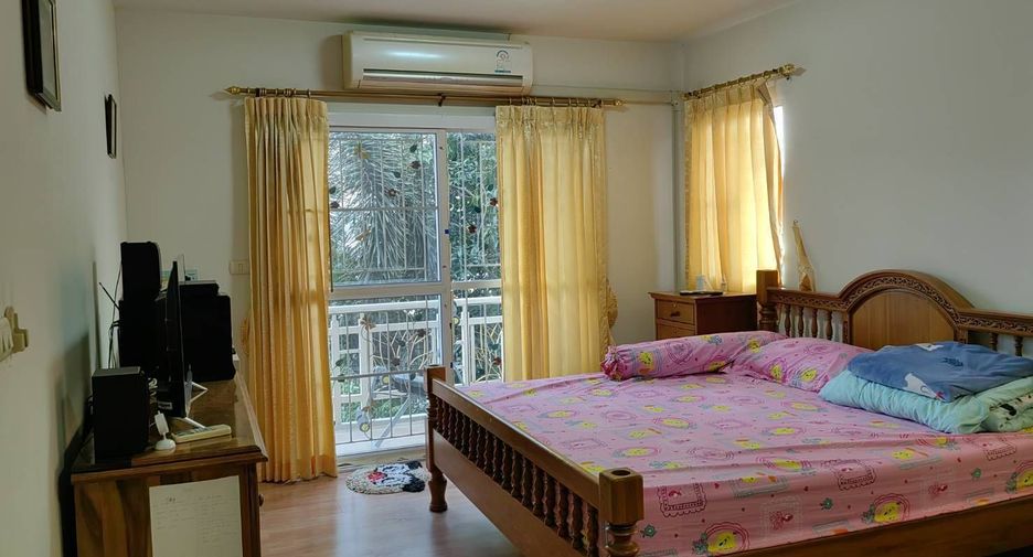 Haus zum Kauf mit 5 Zimmer in Bang Bua Thong, Nonthaburi