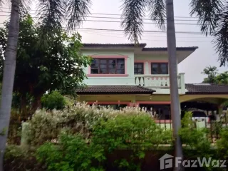 For sale 4 bedrooms house in Mueang Lampang, Lampang