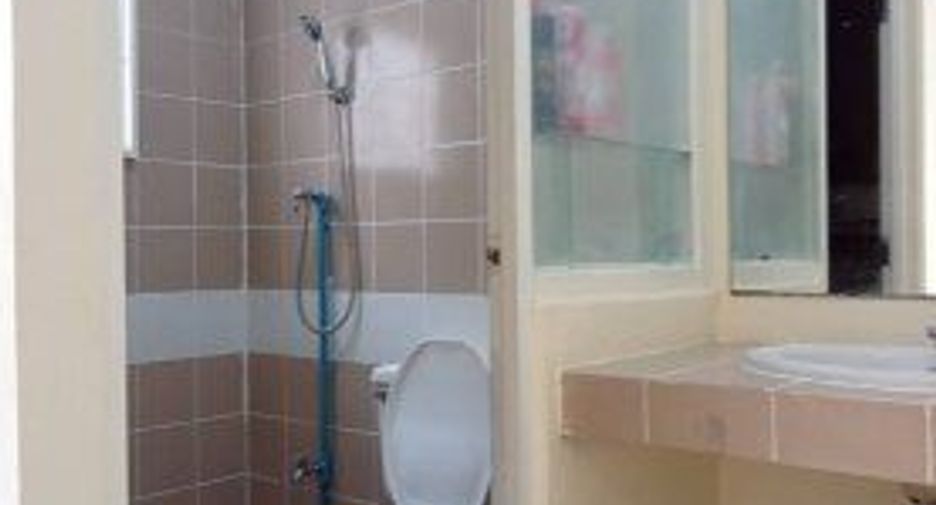 For sale 2 bedrooms townhouse in Bang Bua Thong, Nonthaburi