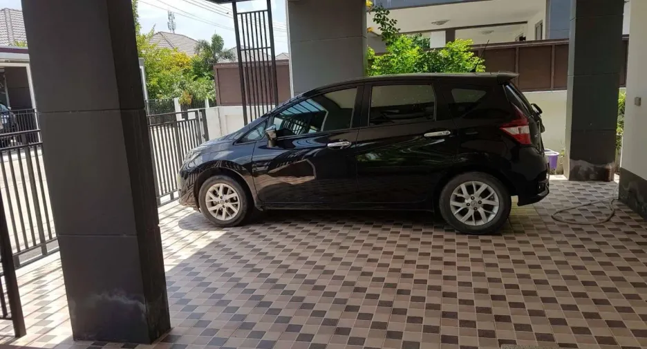 Haus zum Kauf mit 3 Zimmer in Mueang Nakhon Pathom, Nakhon Pathom