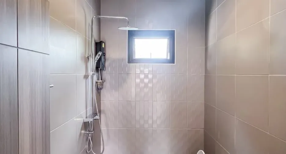 For sale 3 bedrooms house in Mueang Chanthaburi, Chanthaburi