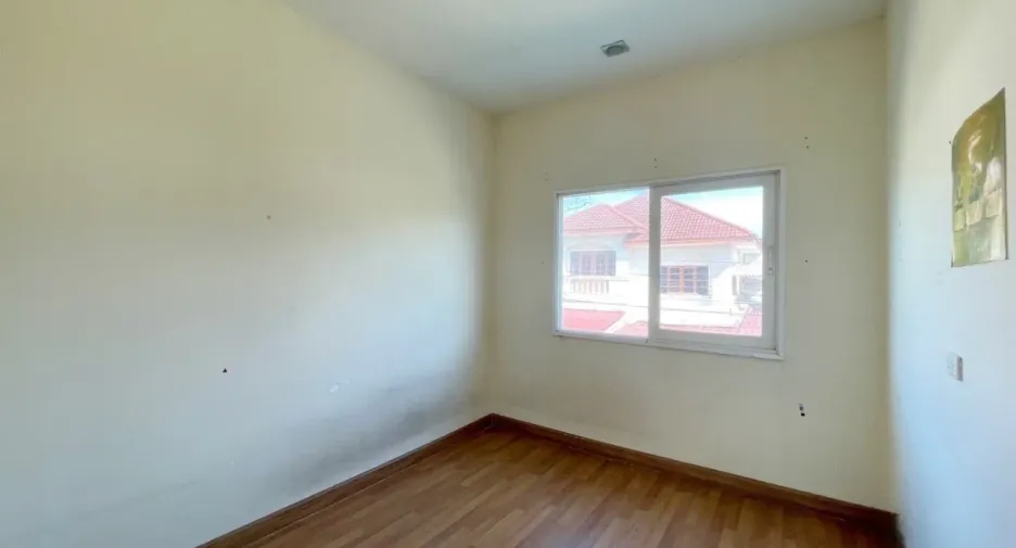 For sale 4 bedrooms townhouse in Pak Kret, Nonthaburi