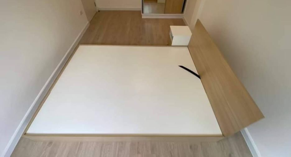 For sale 4 bedrooms townhouse in Lam Luk Ka, Pathum Thani