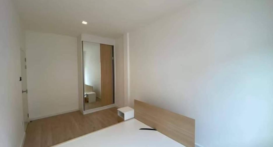 For sale 4 bedrooms townhouse in Lam Luk Ka, Pathum Thani